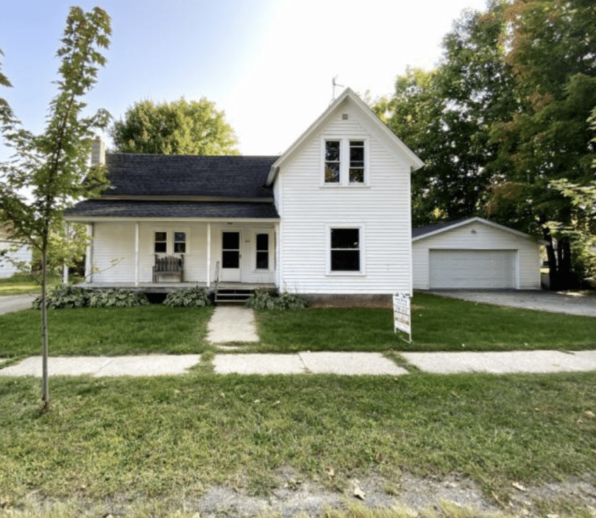 c.1900 Fixer Upper in Caro MI Under 50K Off Market Old Houses
