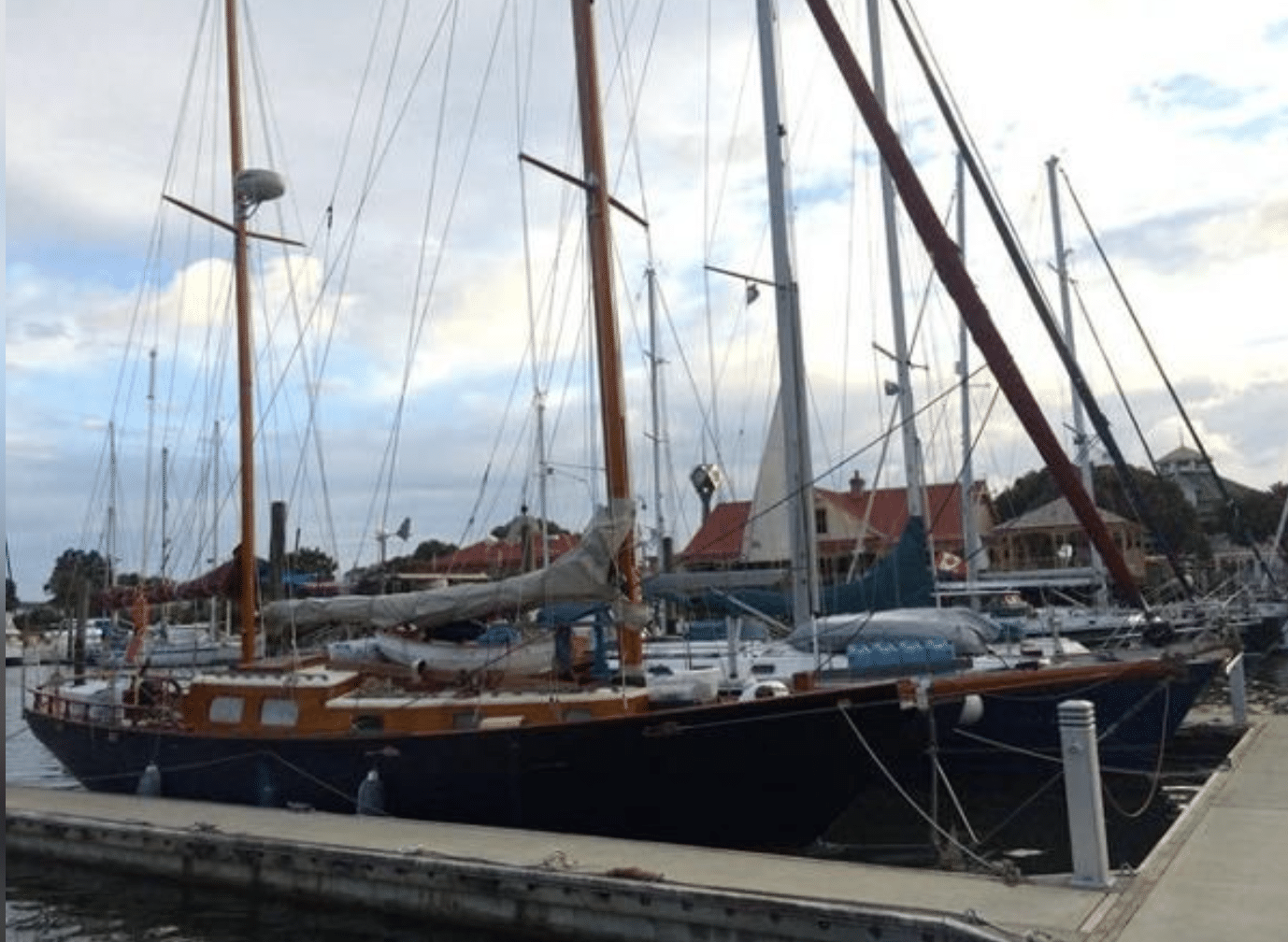 mariner 40 sailboat for sale