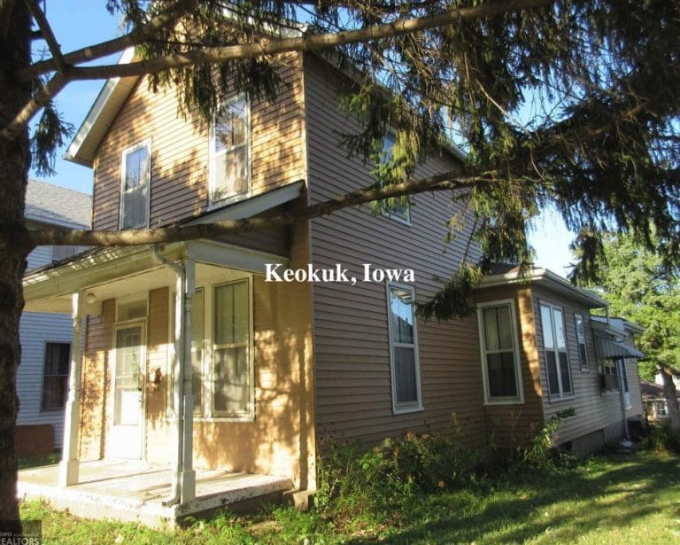 Sold c.1902 Affordable Home For Sale in Keokuk, IA Under 40K Old