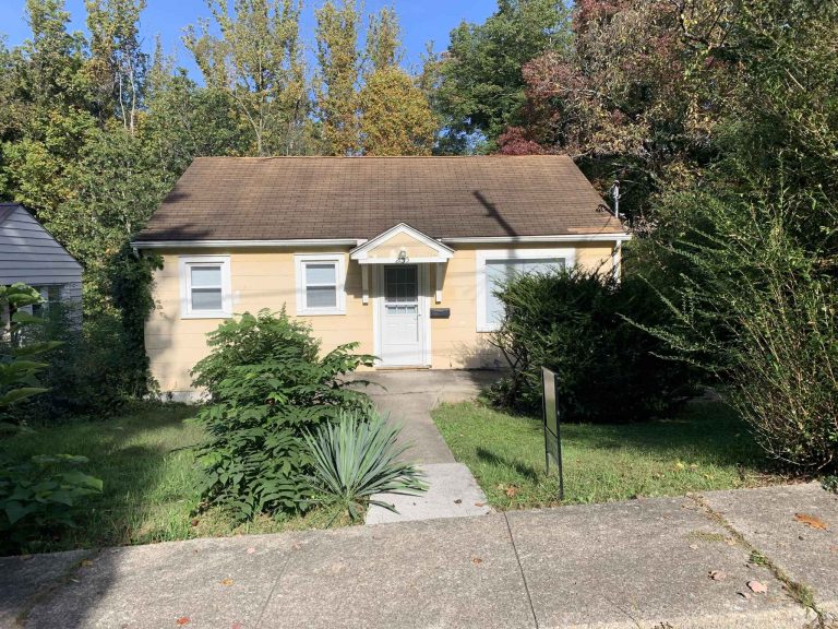 Sold c.1950 Ranch Home For Sale in Beckley, WV 49K Old Houses
