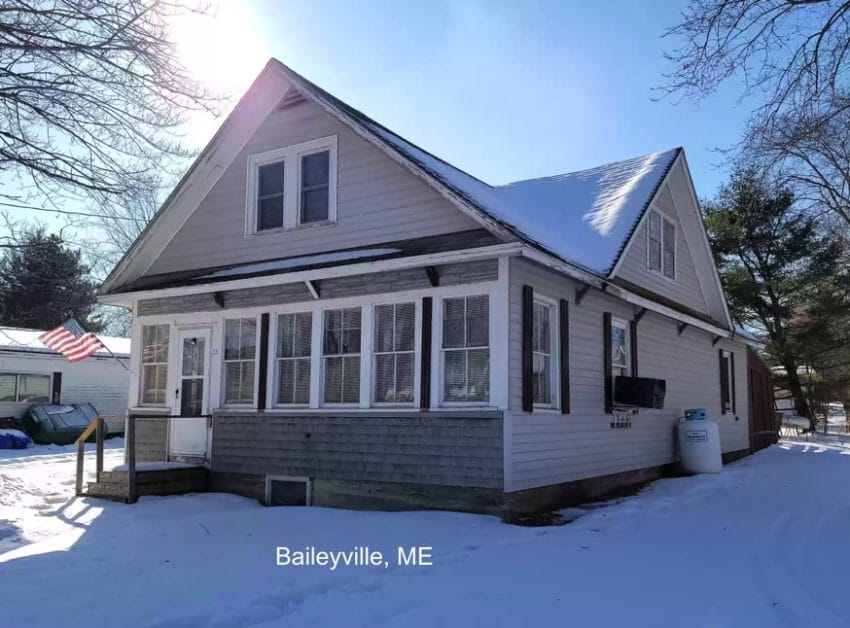 Sold Under 75K Thursday c.1940 Affordable Home For Sale in