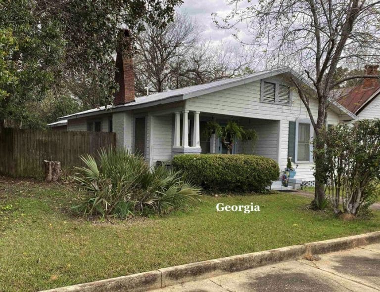 Sold Under 75K Thursday Affordable Home in Cochran, GA 65K Old