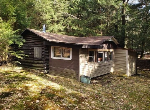 log cabin for sale