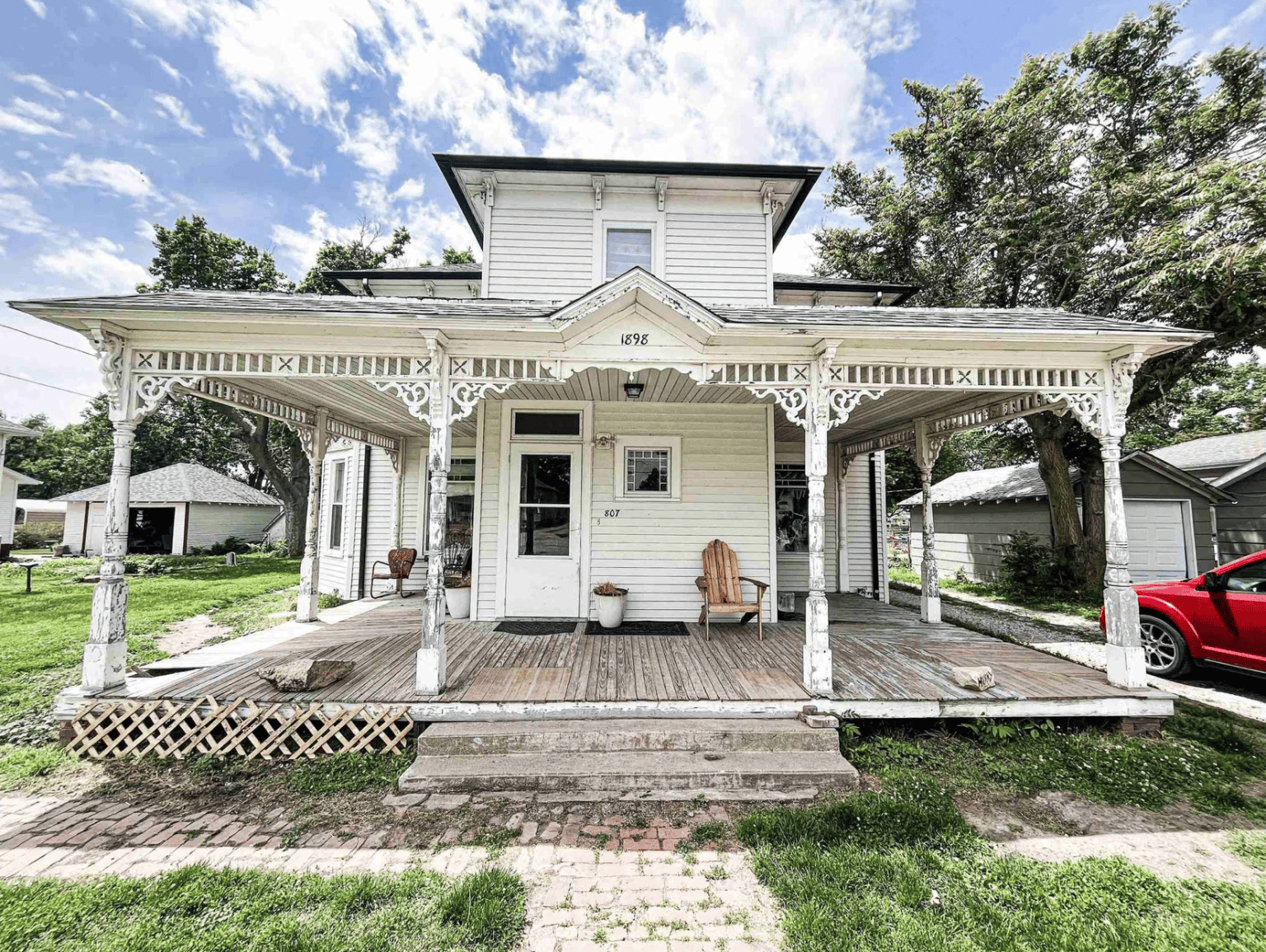 Sold Under 100K Sunday Circa 1898 Fixer Upper in Overton, NE 99K
