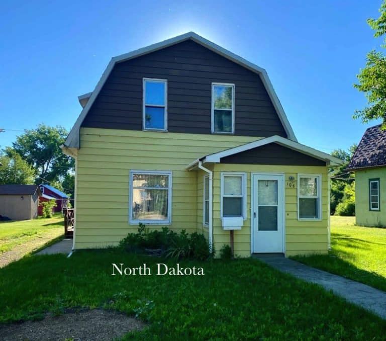 Circa 1908 Starter Home in Bowman, ND 55K Pending Old Houses Under