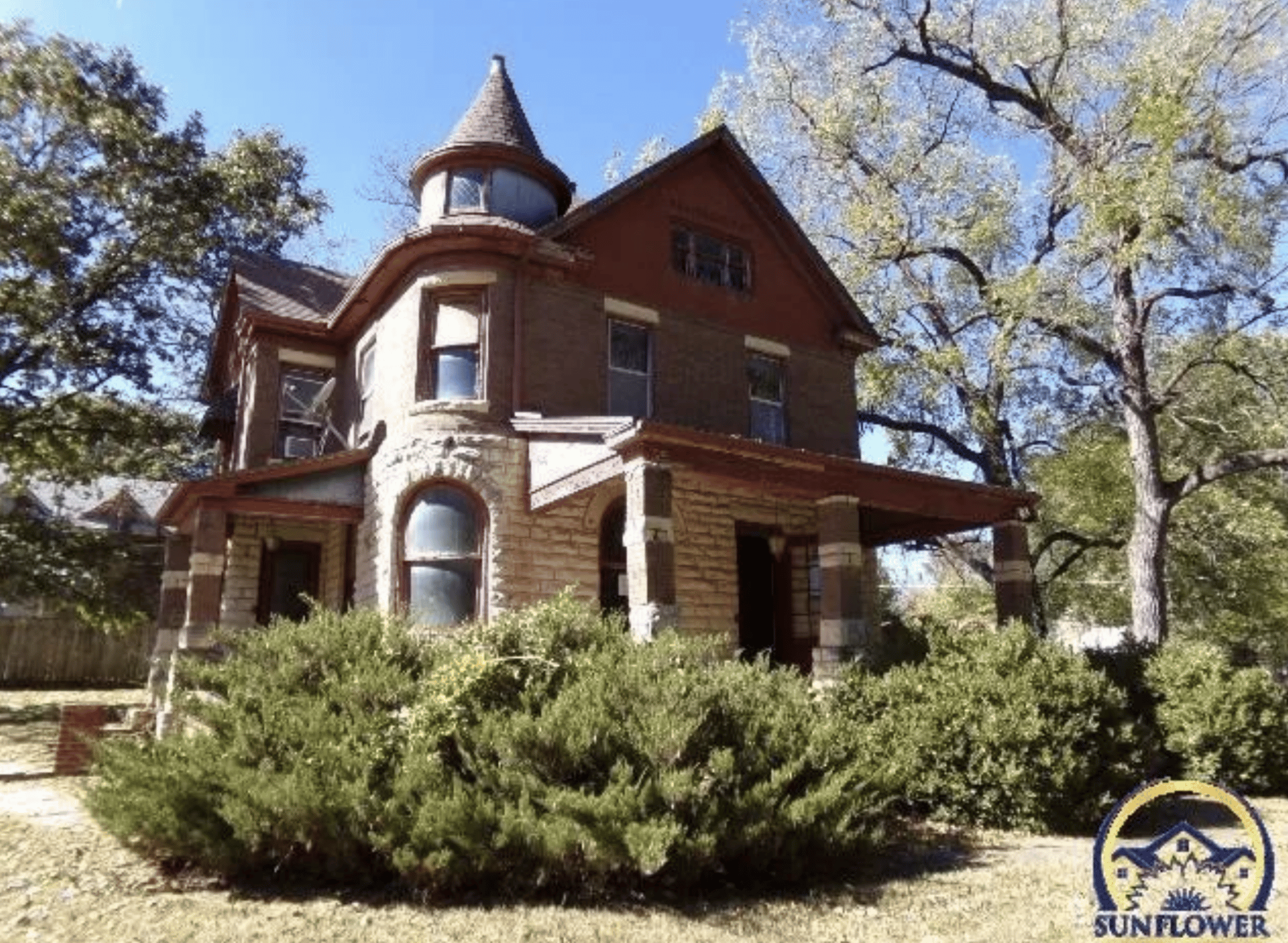 Under 100K Sunday Circa 1907 Kansas Queen Anne Victorian For Sale 68K