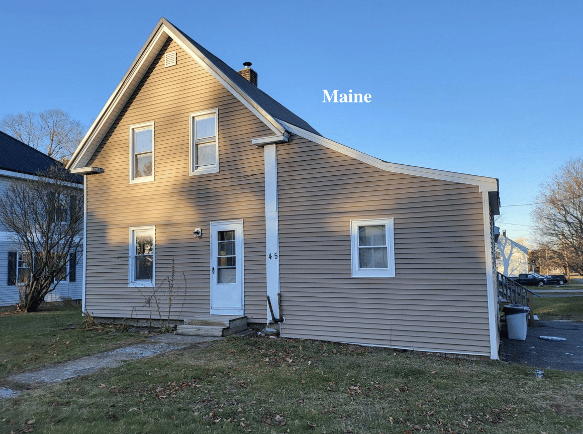 Maine starter home