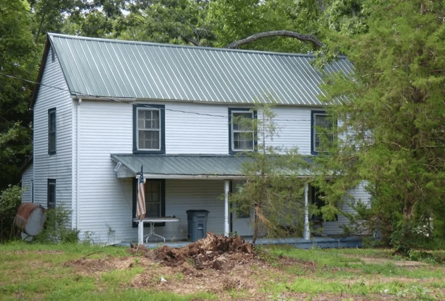 Circa 1930 Virginia Fixer Upper Country Home on 3/4 Acre $35K