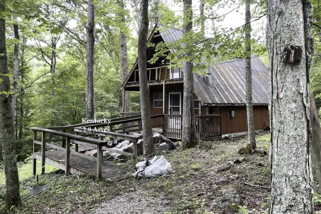 Cheapish Kentucky Cabin For Sale on 2.8 Acres 100K Old Houses Under 50K
