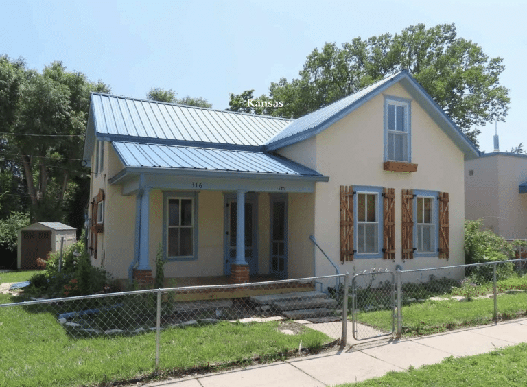 Under 100K Sunday Circa 1890 Kansas Adorable and Affordable Home For