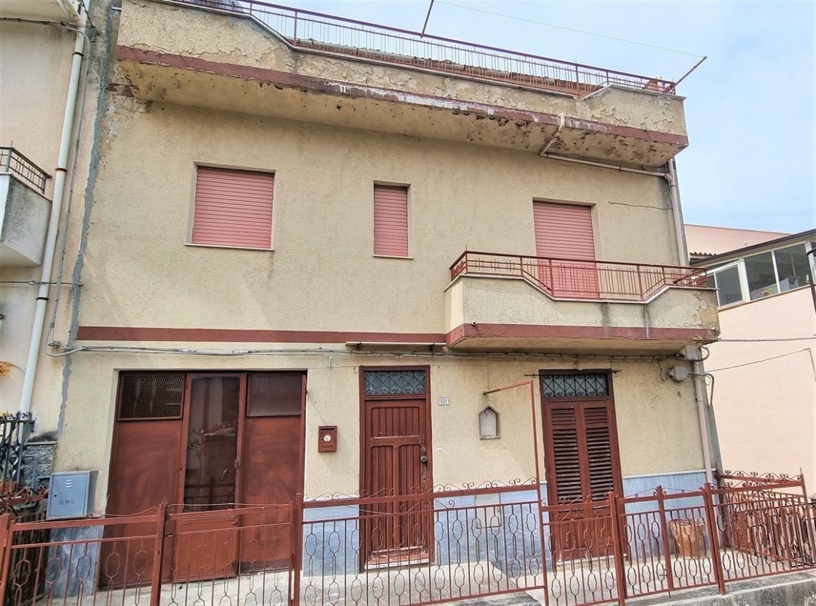 Cheap House For Sale in Sicily Under 44K USD Old Houses Under 50K