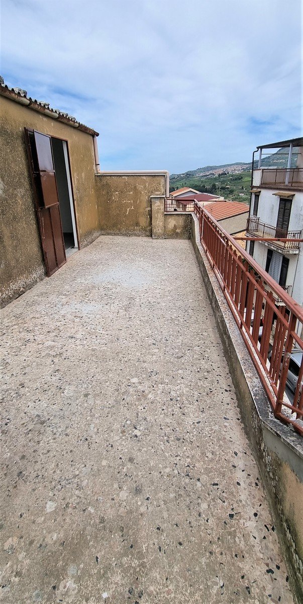 Cheap House For Sale in Sicily Under 44K USD Old Houses Under 50K