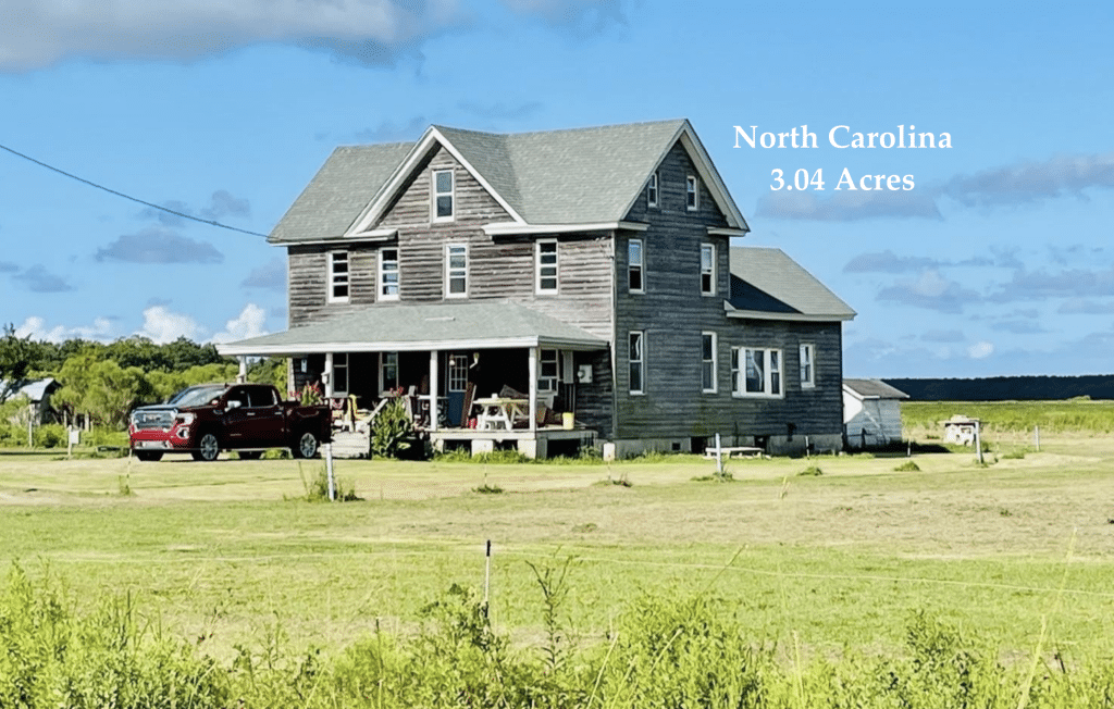 Cheapish Circa 1889 North Carolina Farmhouse For Sale on 3+ Acres 175K