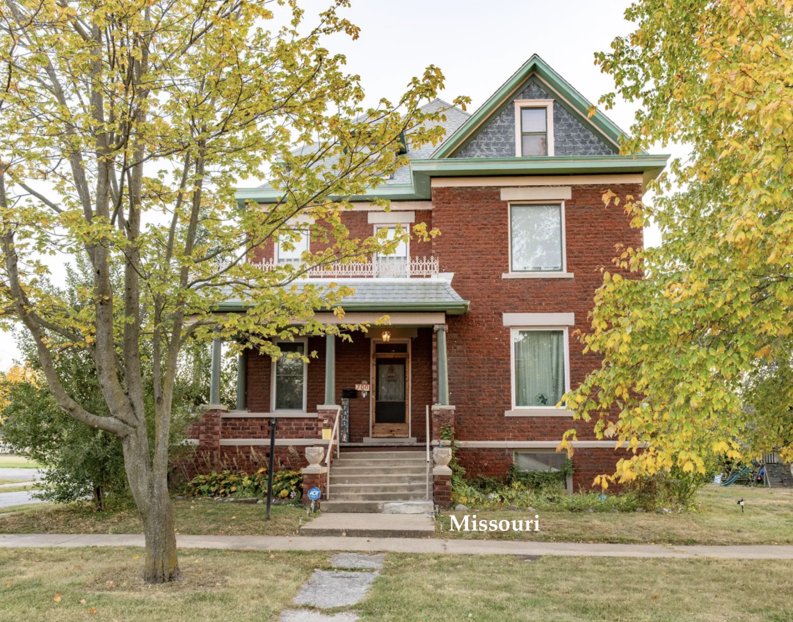 Missouri Victorian home for sale