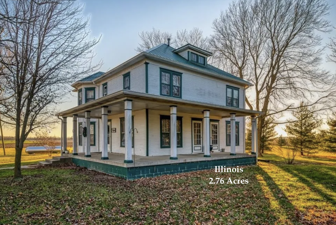 Illinois farmhouse for sale