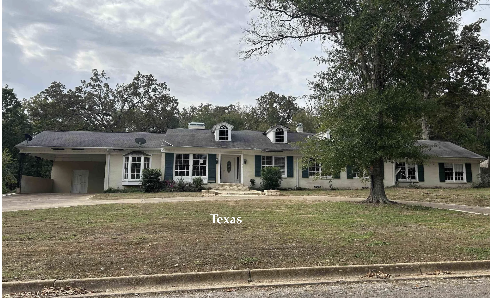 Home Under Runch c.1950 Sprawling Ranch Home For Sale in Texas Under $190K