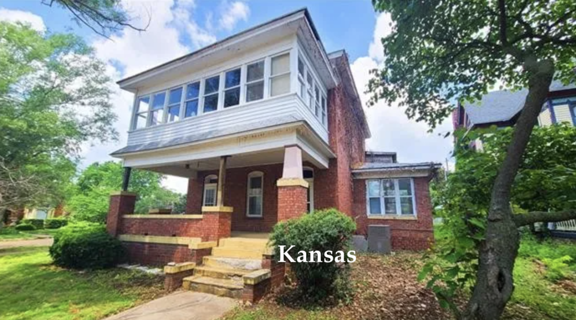 Kansas handyman special Italianate