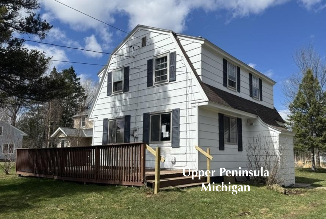 Upper Peninsula handyman special