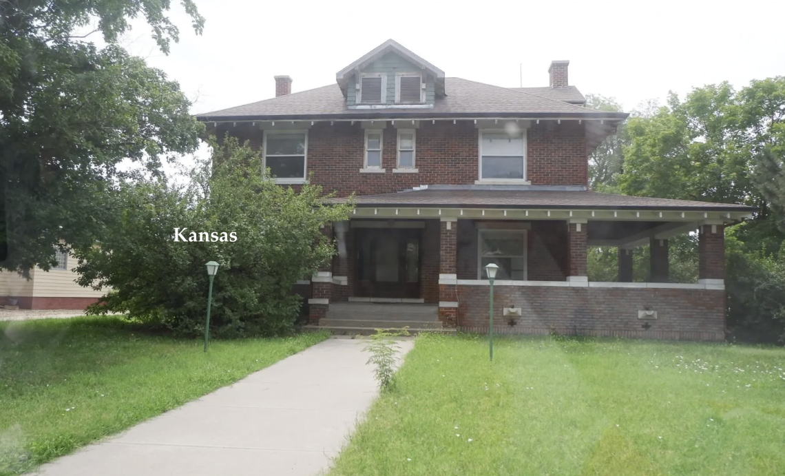 Kansas Colonial Revival