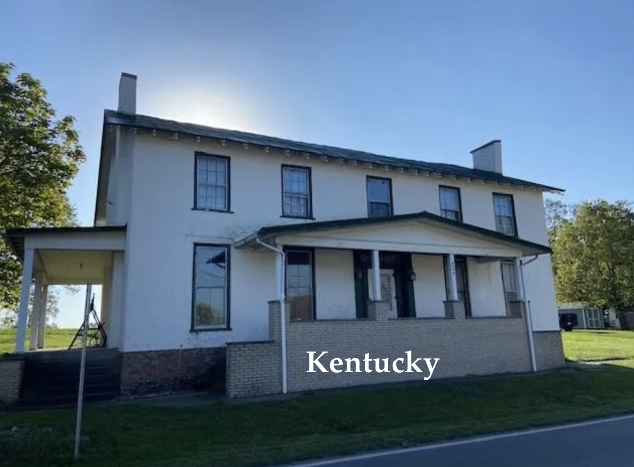 c.1900 Small Town Kentucky Home For Sale on 1.86 Acres 119K