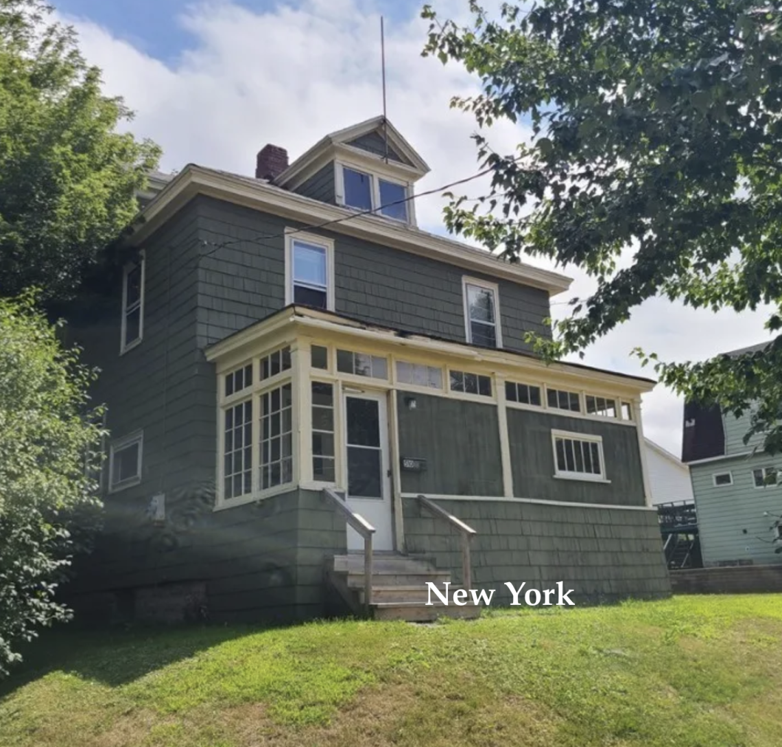 New York foursquare for sale