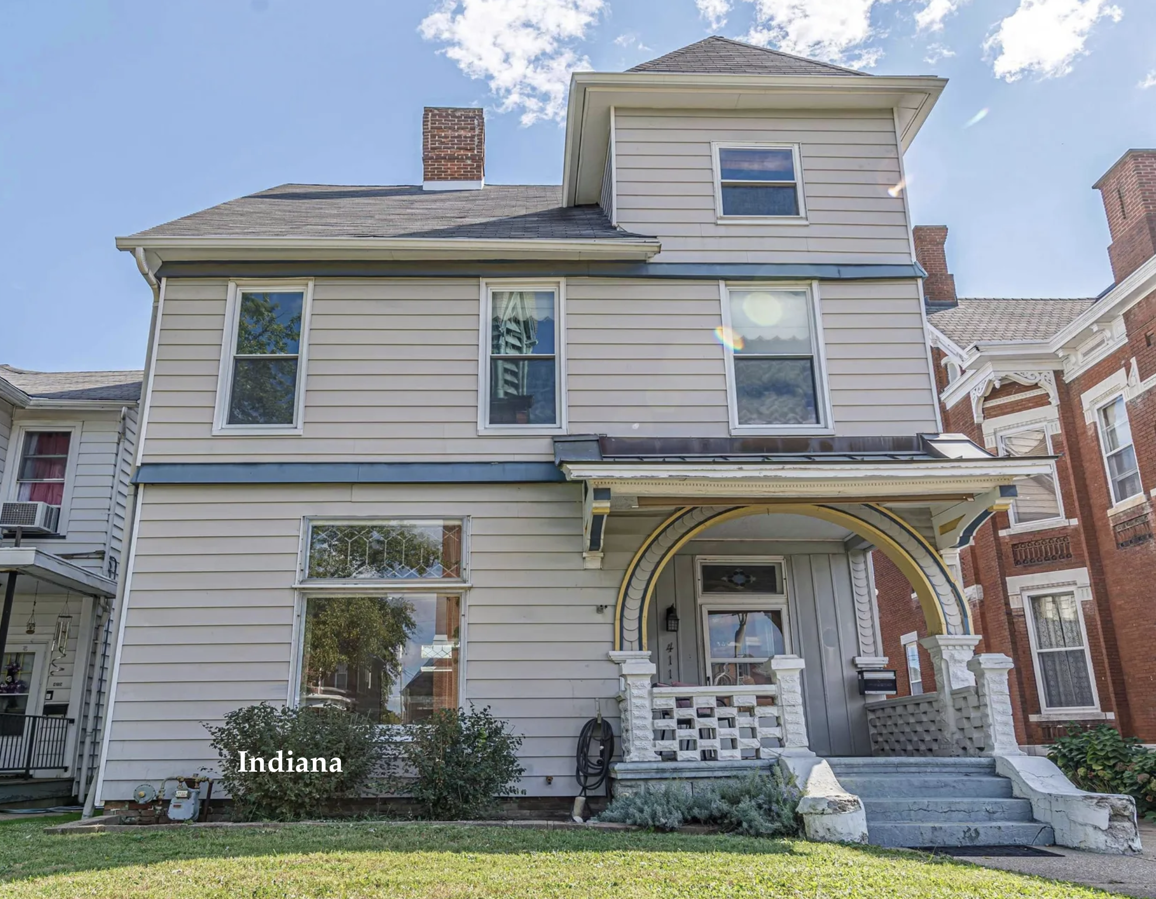 c.1884 Indiana Home For Sale With Beautiful Woodwork Under $150K