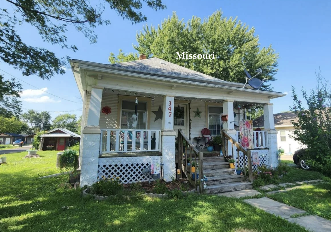 Missouri bungalow for sale