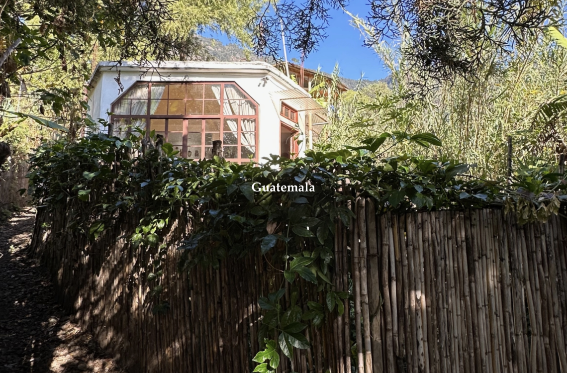 cottage for sale in Guatemala