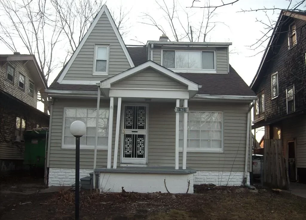 michigan starter home