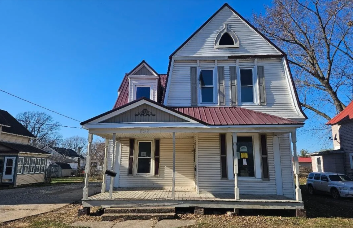 Iowa handyman special