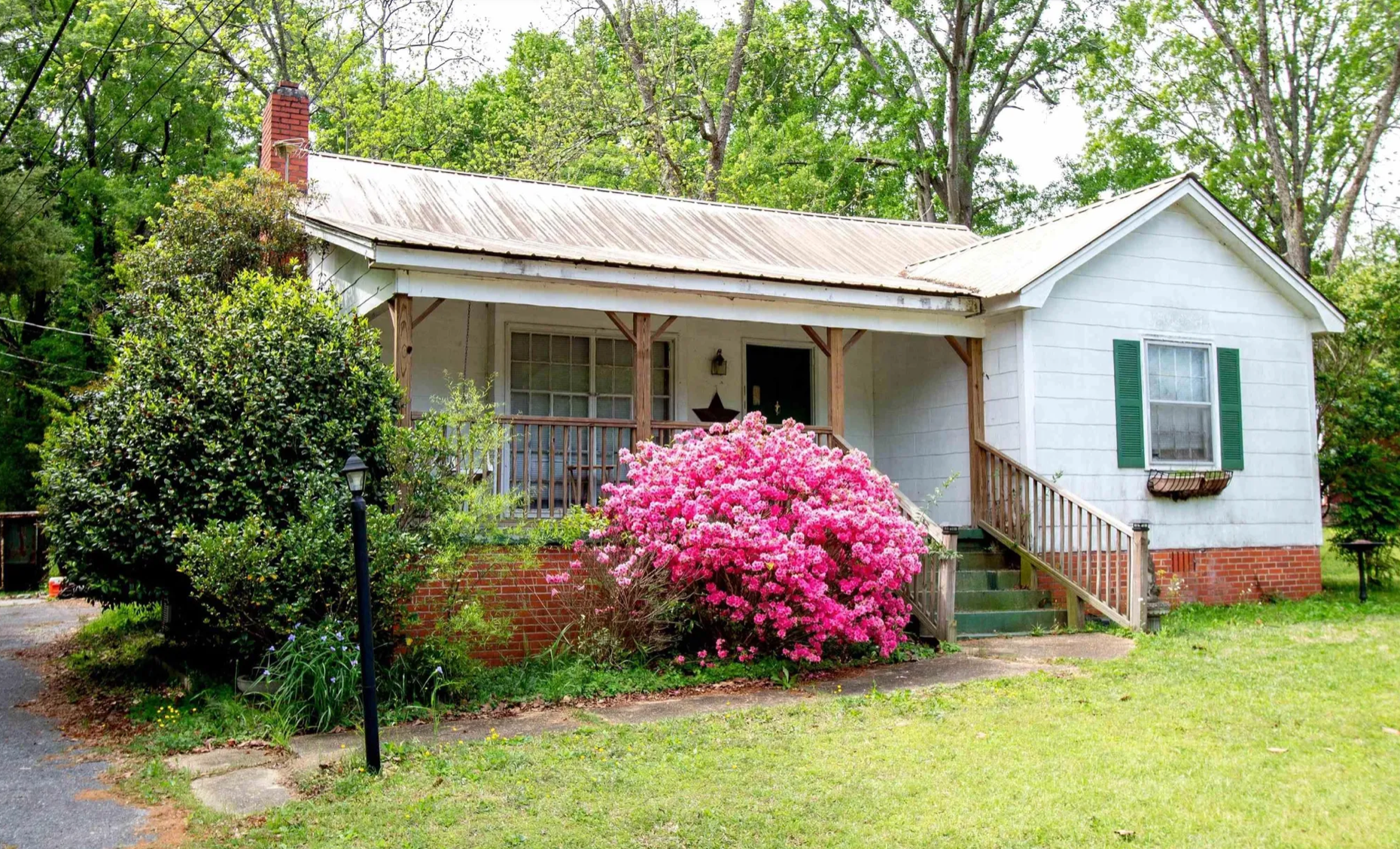 c.1940 Alabama Handyman Special For Sale Under $40K