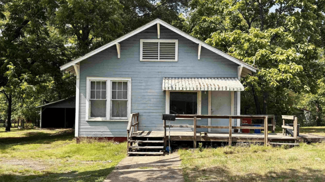 Arkansas handyman special