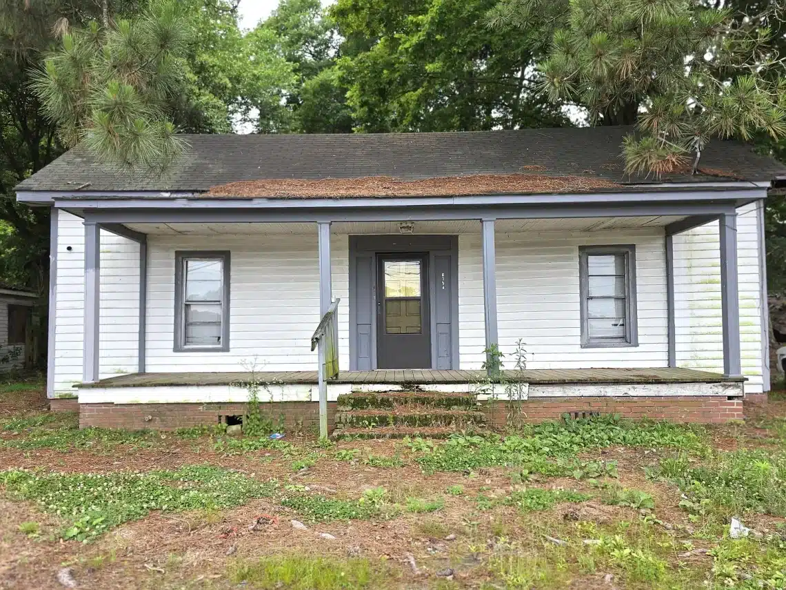 North Carolina handyman special