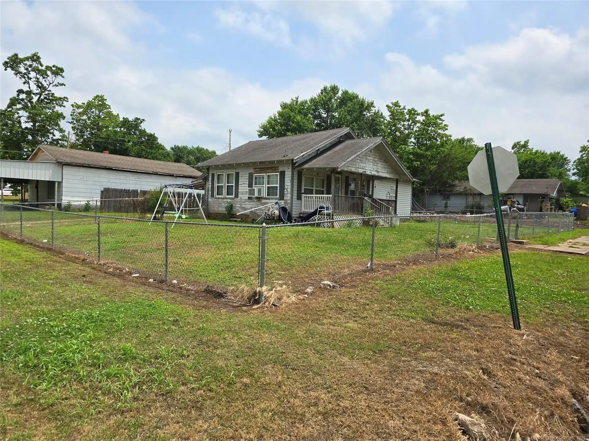 WITH ACREAGE Archives - Old Houses Under $50K and Beyond