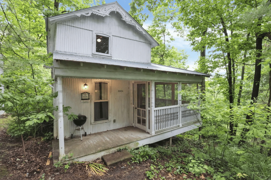 Pennslyvania Gingerbread Cottage For Sale