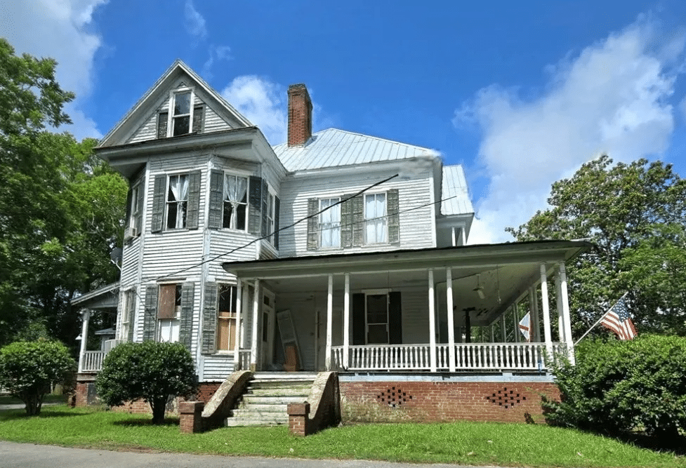c.1898/1903 Alabama Queen Anne
