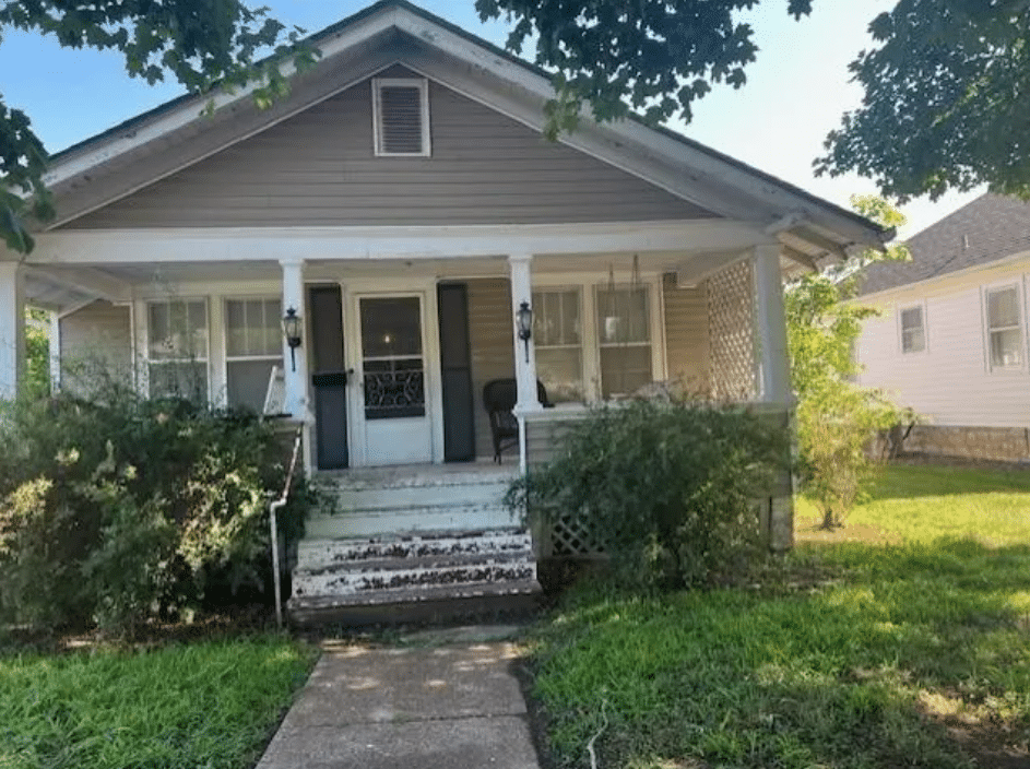 Kansas Bungalow