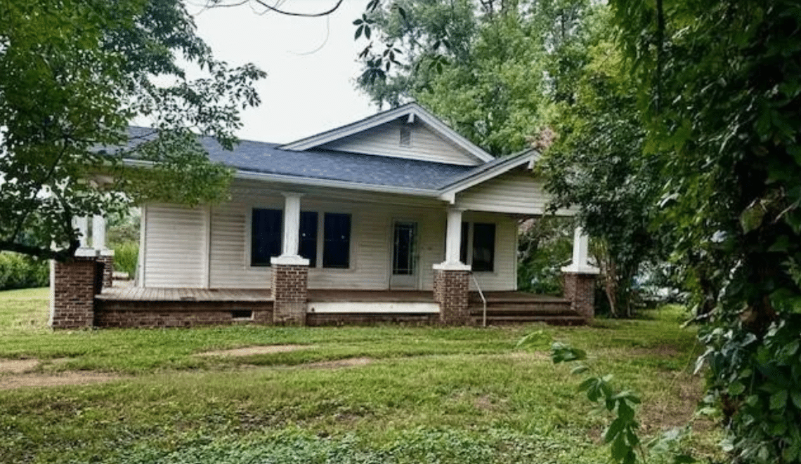 North Carolina handyman special