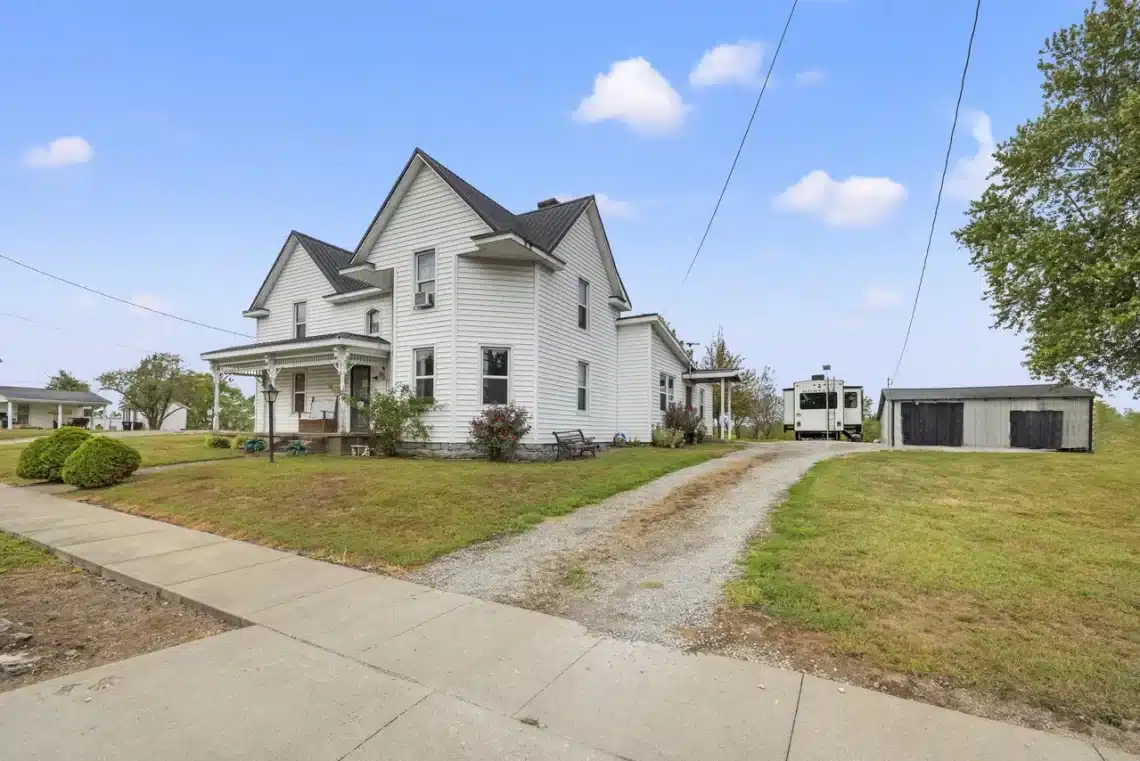 kentucky farmhouse