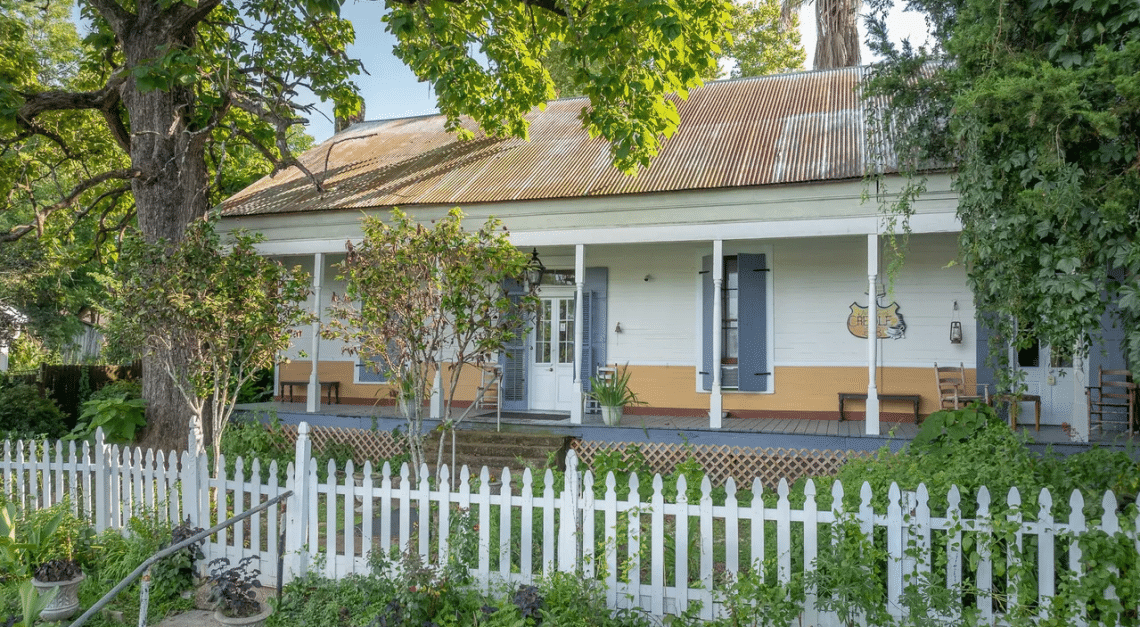 Four Bedroom Louisiana Home