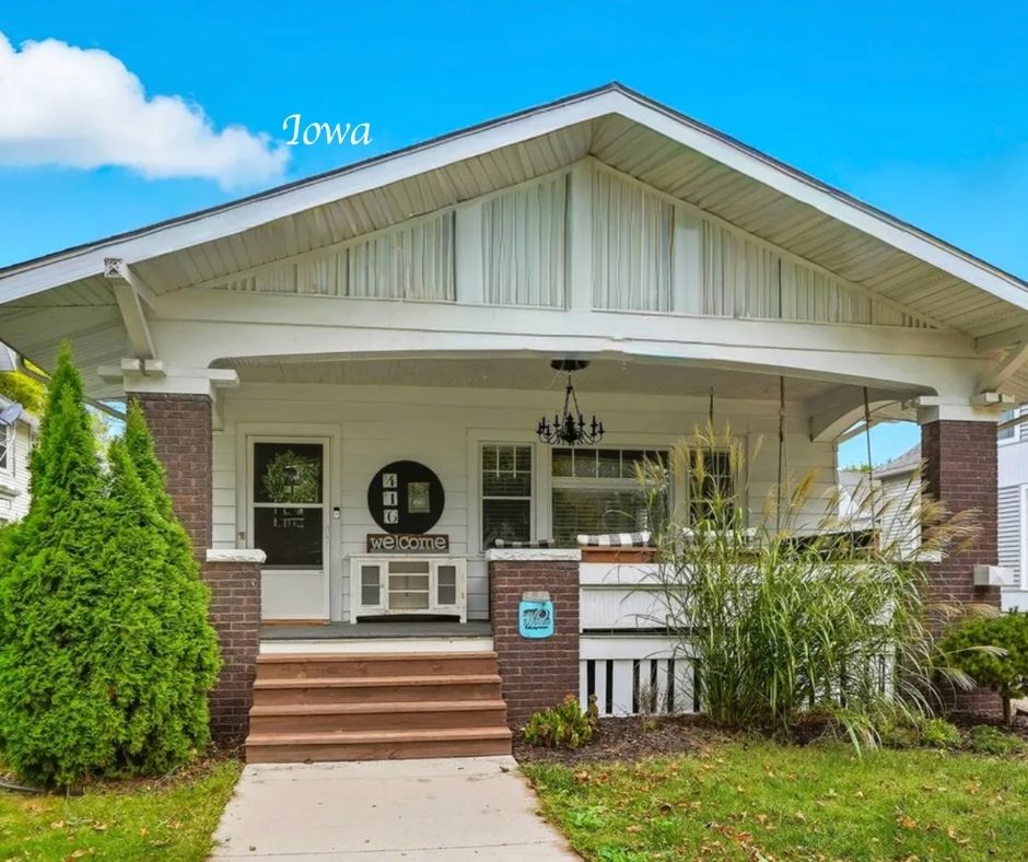 Iowa Craftsman bungalow for sale