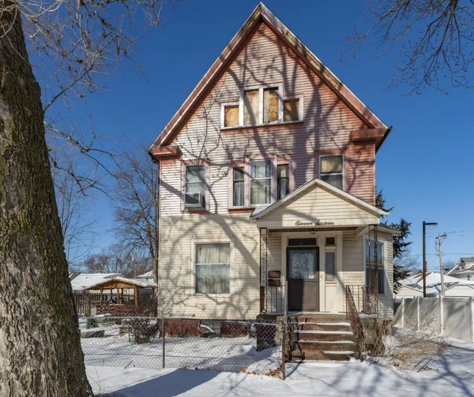 Iowa handyman special