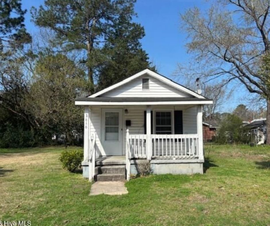 North Carolina shotgun style home for sale