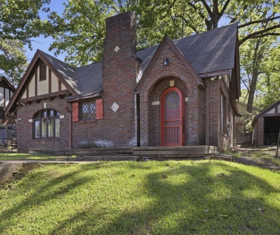 Mississippi Tudor Revival