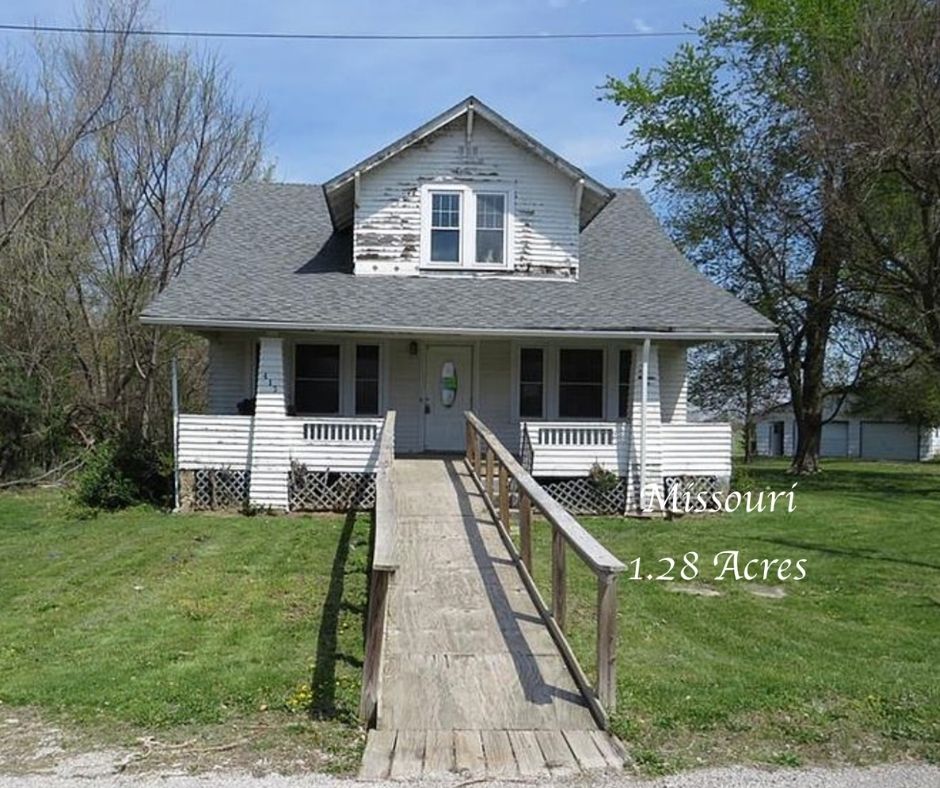 Missouri fixer upper Craftsman bungalow
