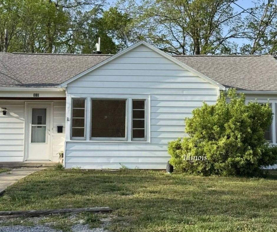 affordable Illinois ranch