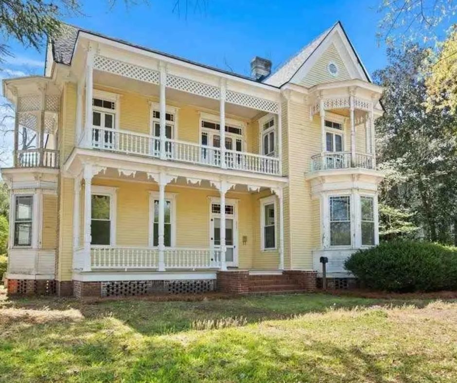 South Carolina Queen Anne