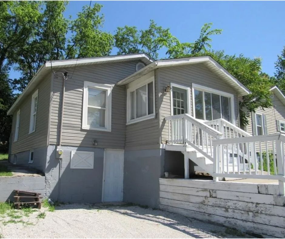 move-in ready Illinois home