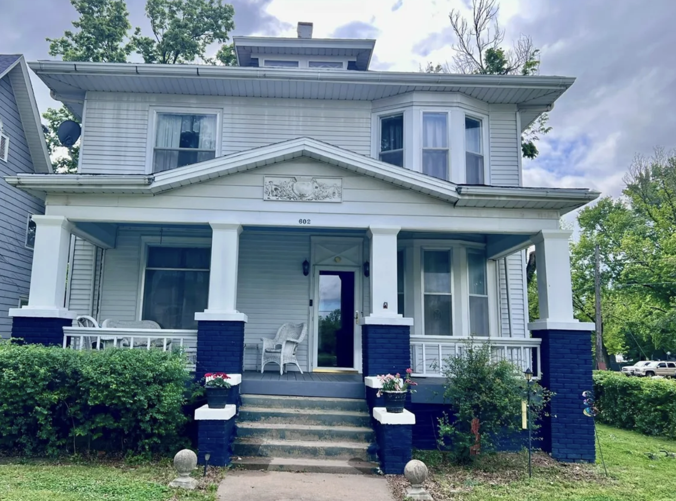 Kansas foursquare