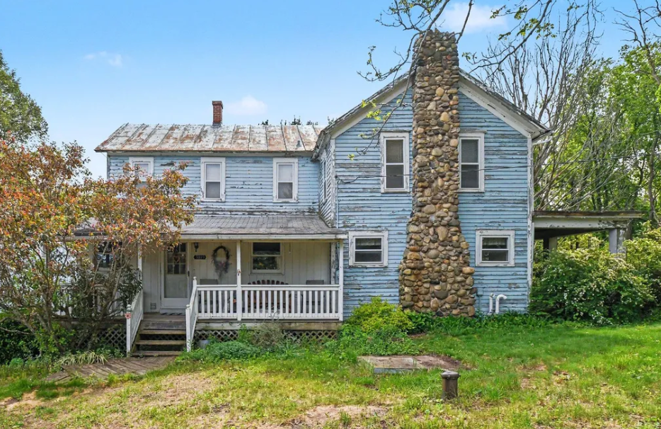 michigan farmhouse